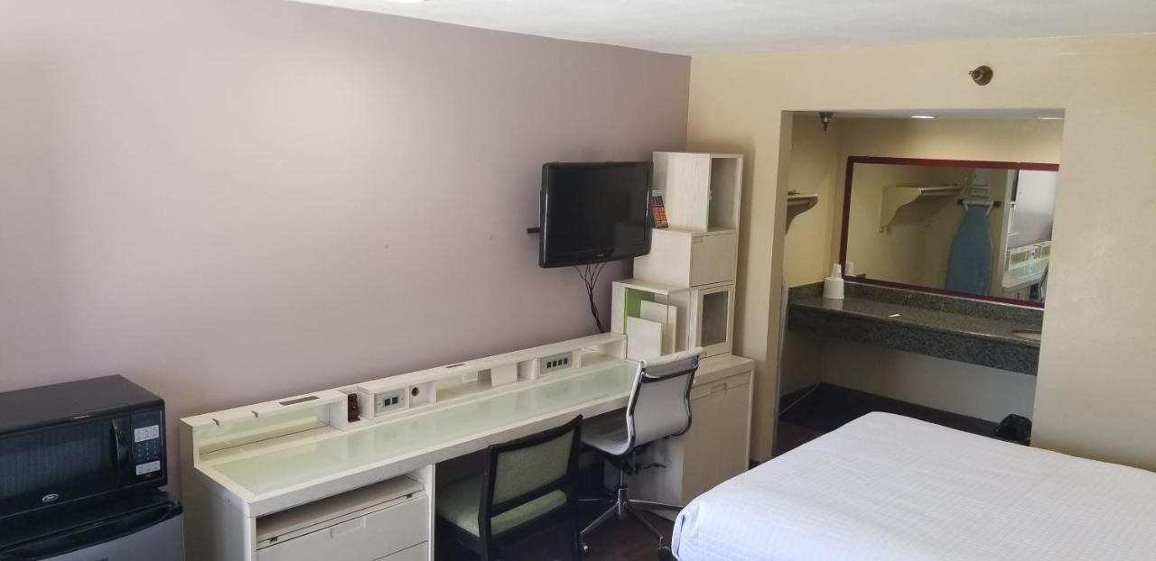 Century Motel Buena Park Quarto foto
